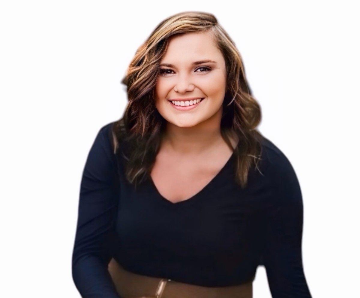 Savannah Dillon portrait