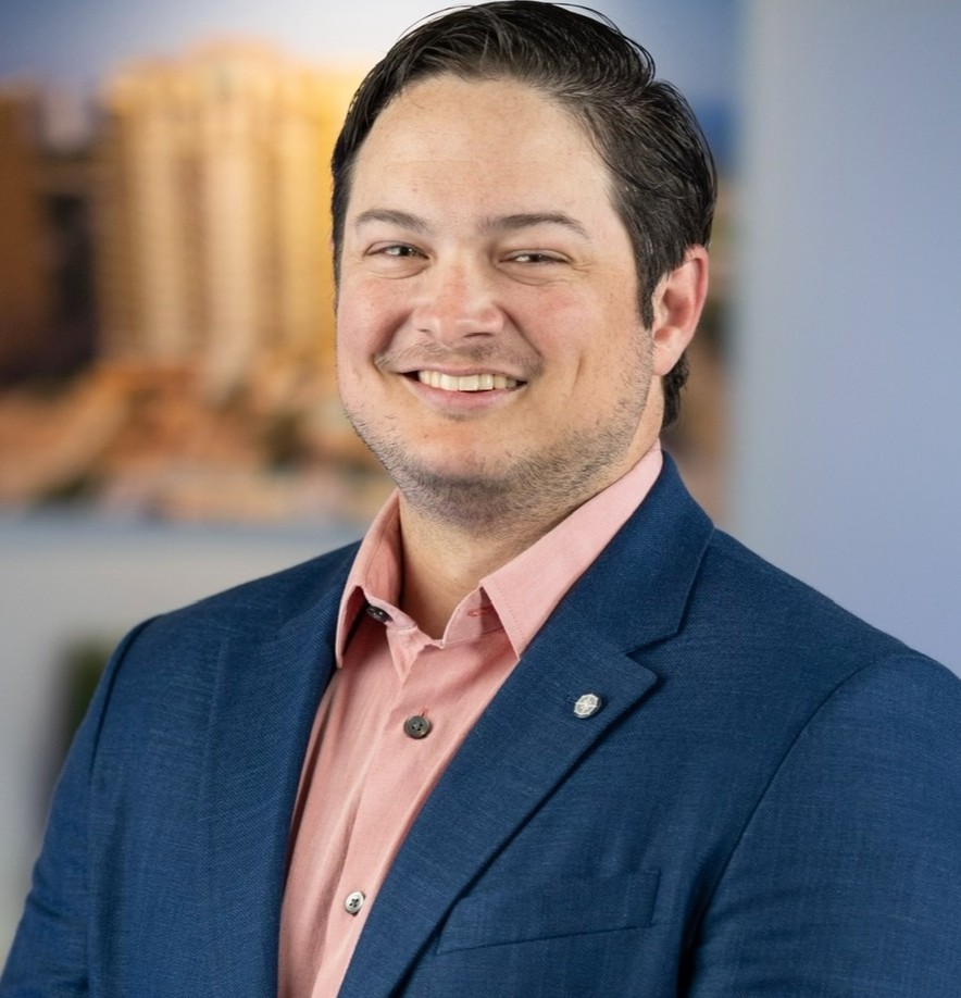 Daniel Lustro portrait